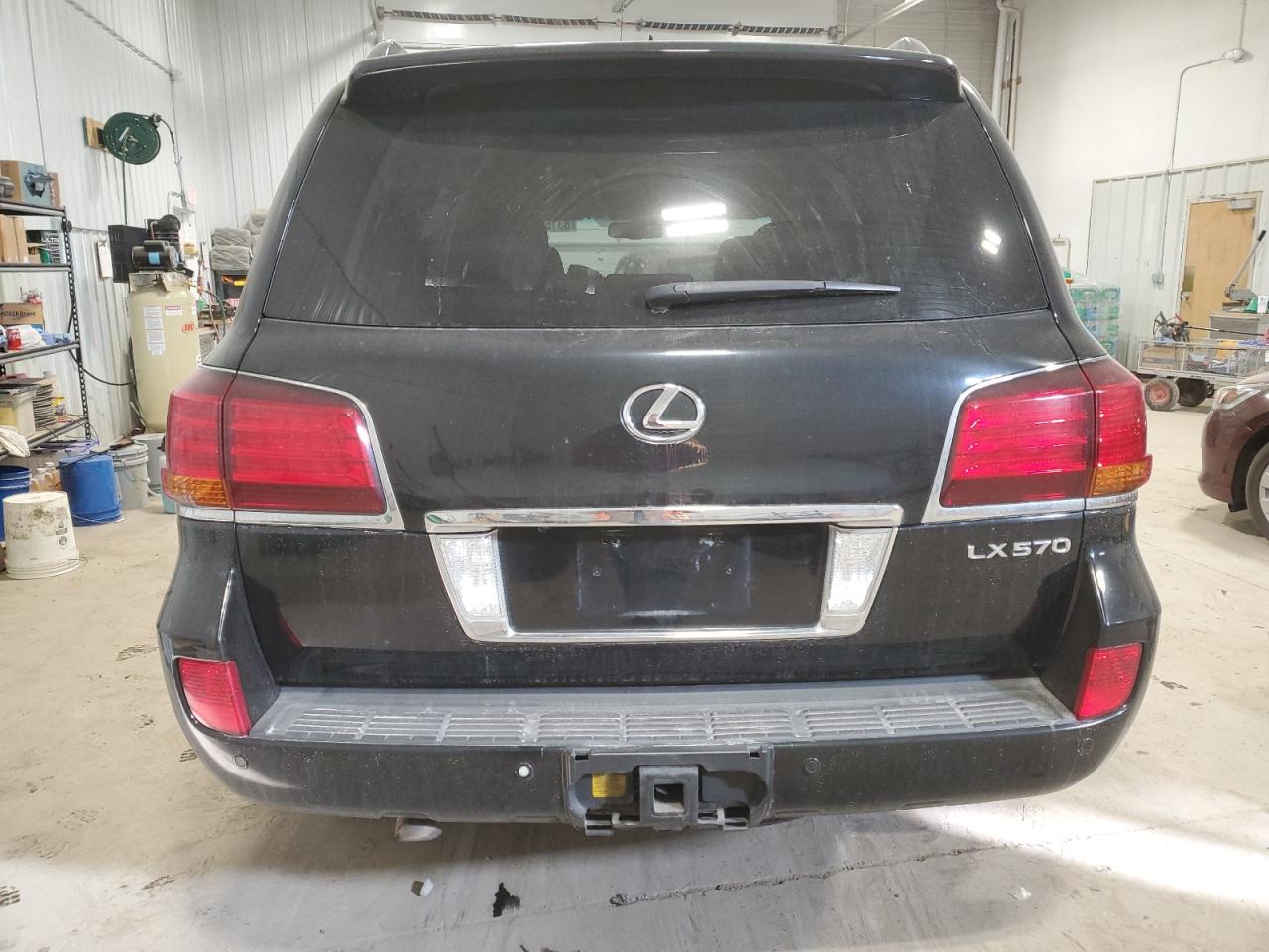 2011 Lexus Lx 570 VIN: JTJHY7AX5B4056637 Lot: 83159604