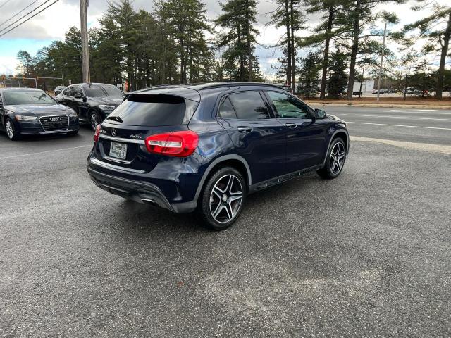 Паркетники MERCEDES-BENZ GLA-CLASS 2017 Синій