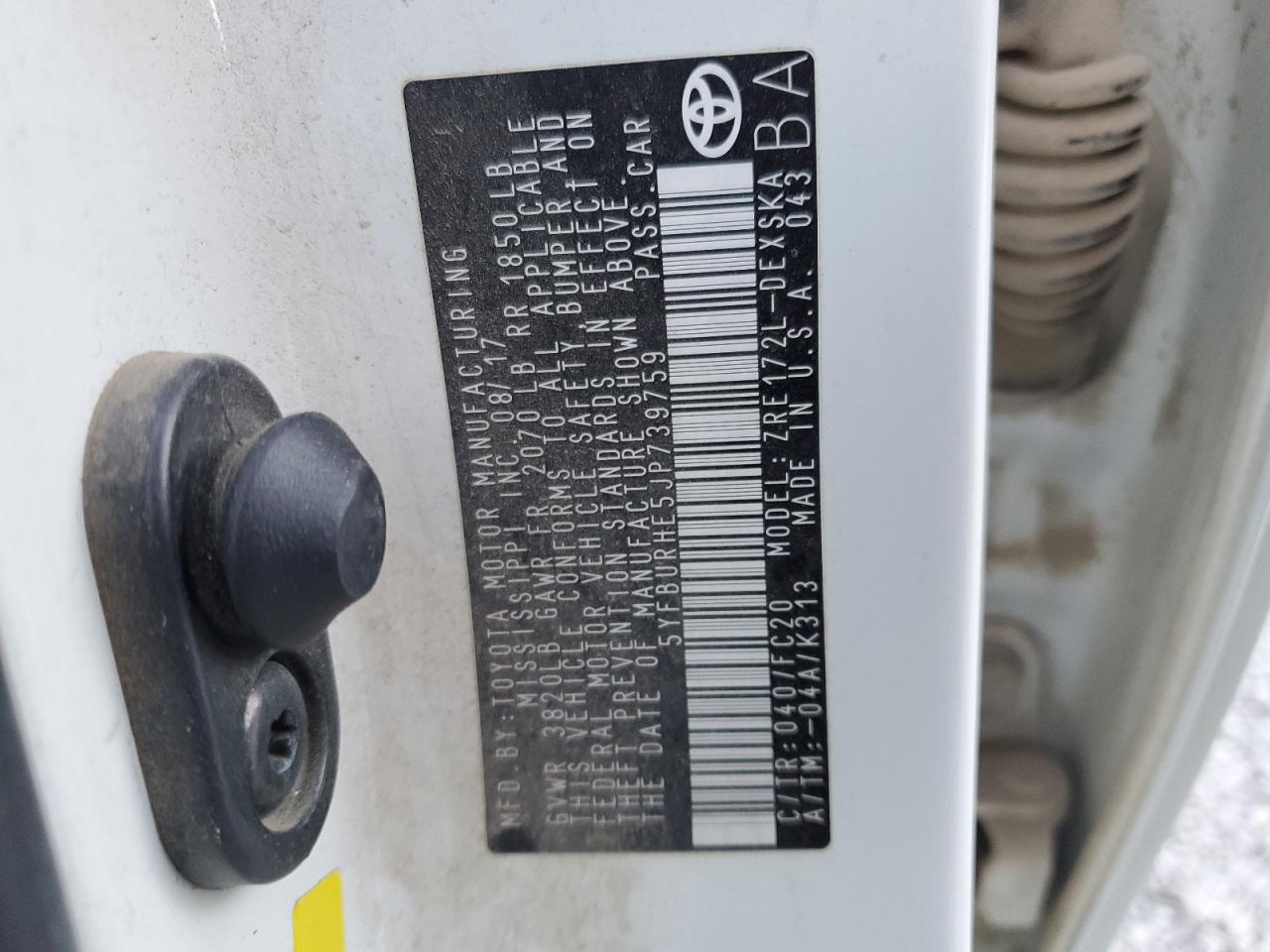 5YFBURHE5JP739759 TOYOTA COROLLA 2018