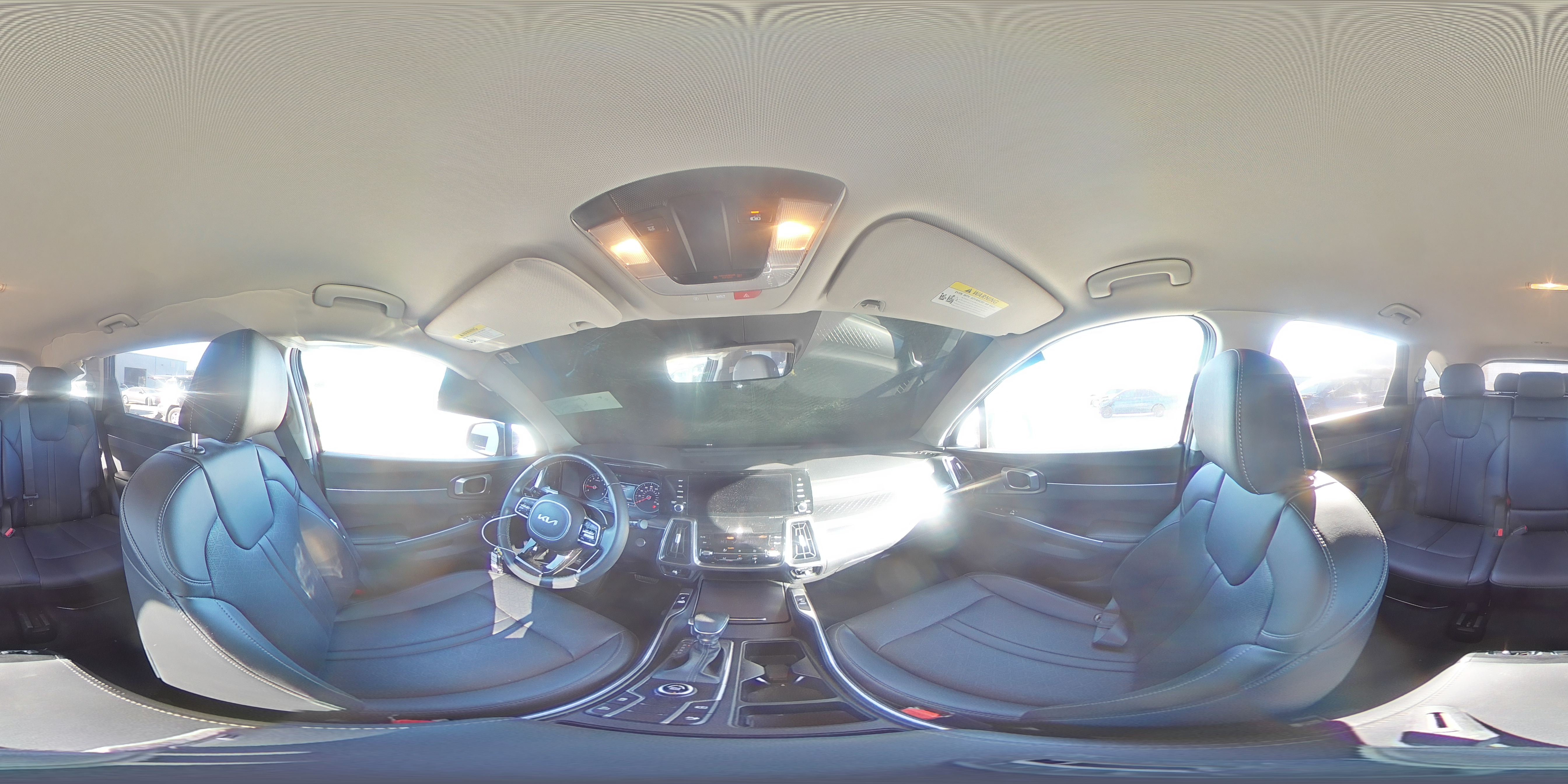 2023 Kia Sorento - Image 14