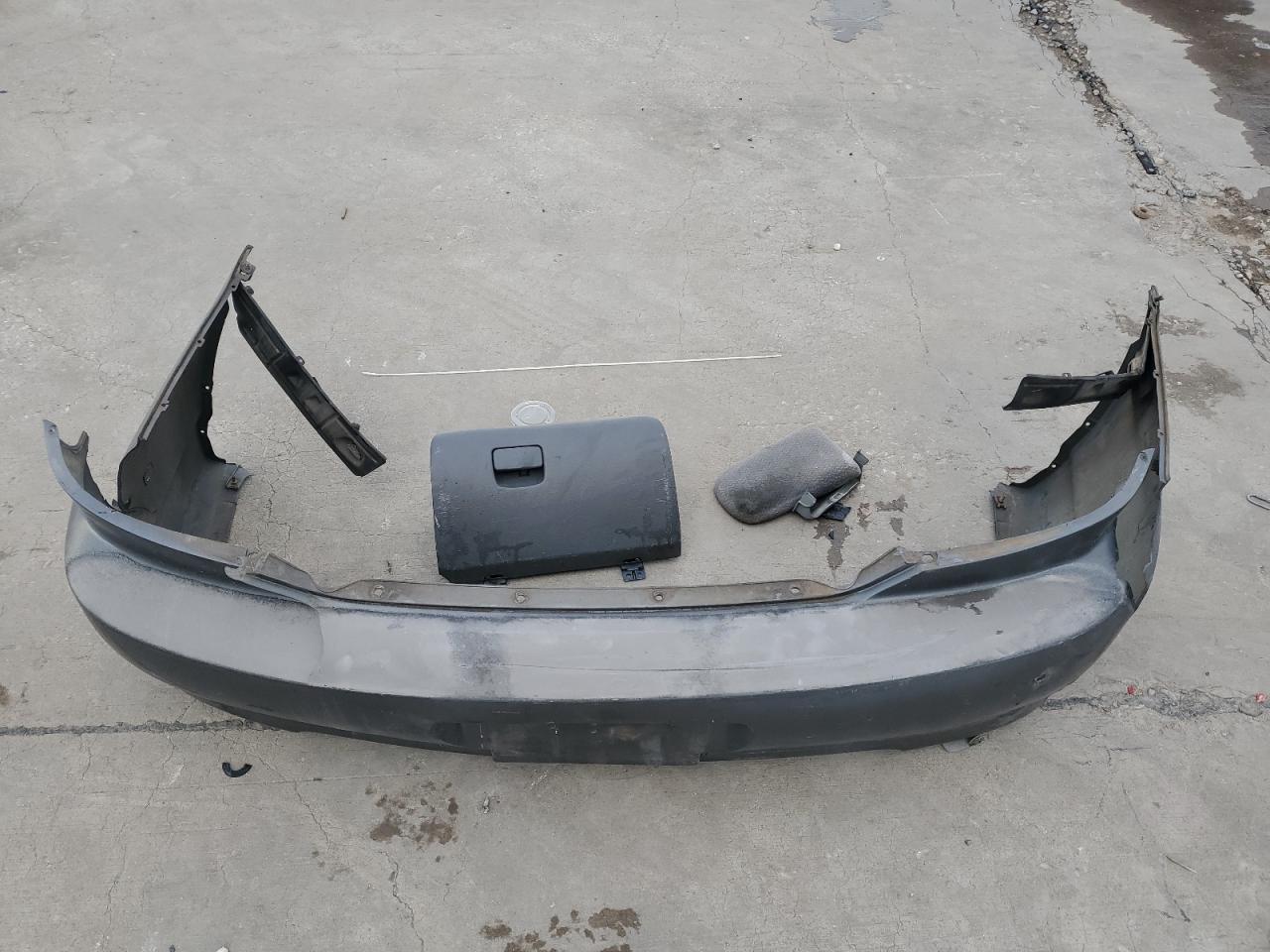 2003 Kia Spectra Base VIN: KNAFB121835264507 Lot: 63814705