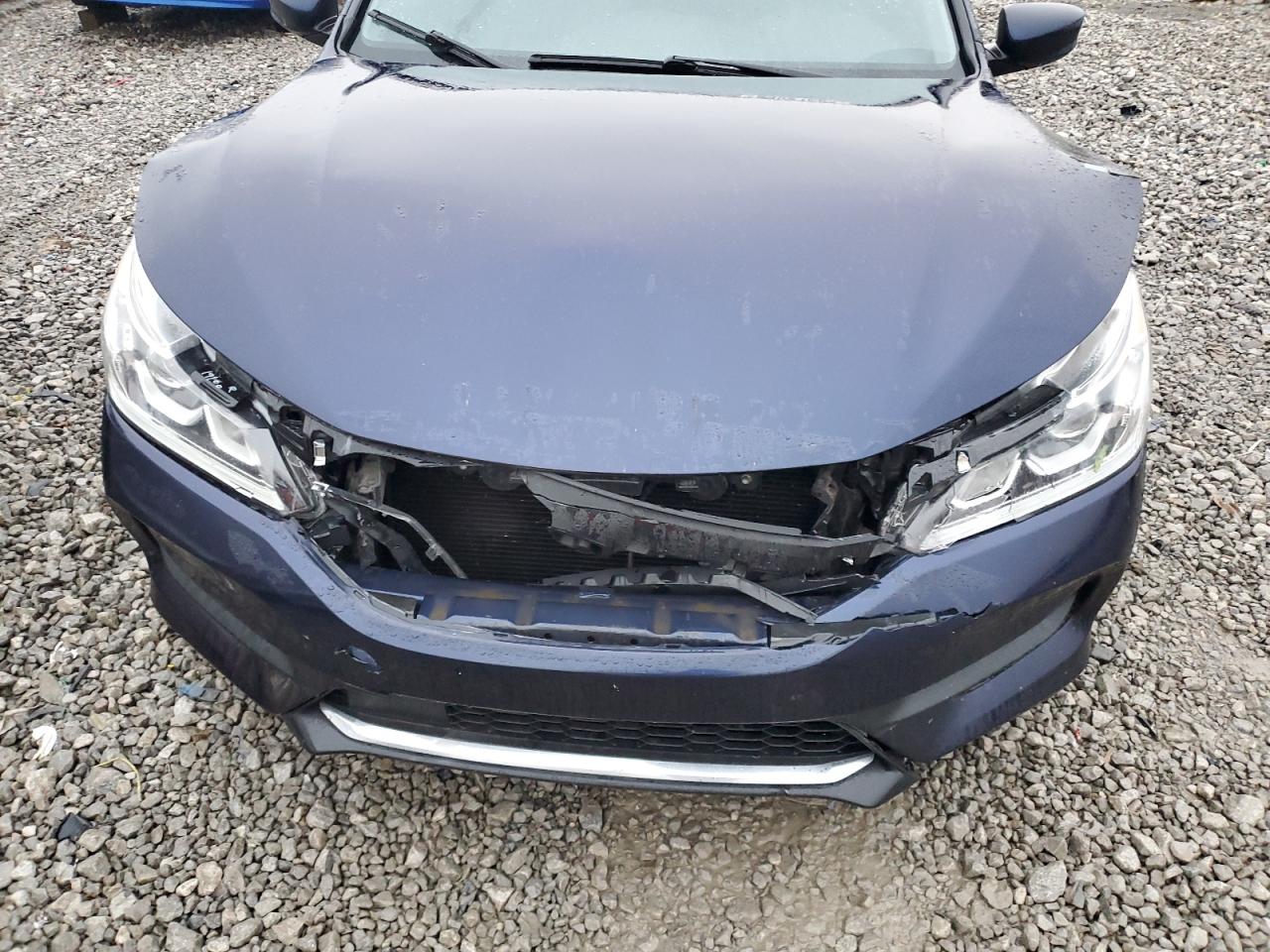 VIN 1HGCR2F45GA030061 2016 HONDA ACCORD no.11