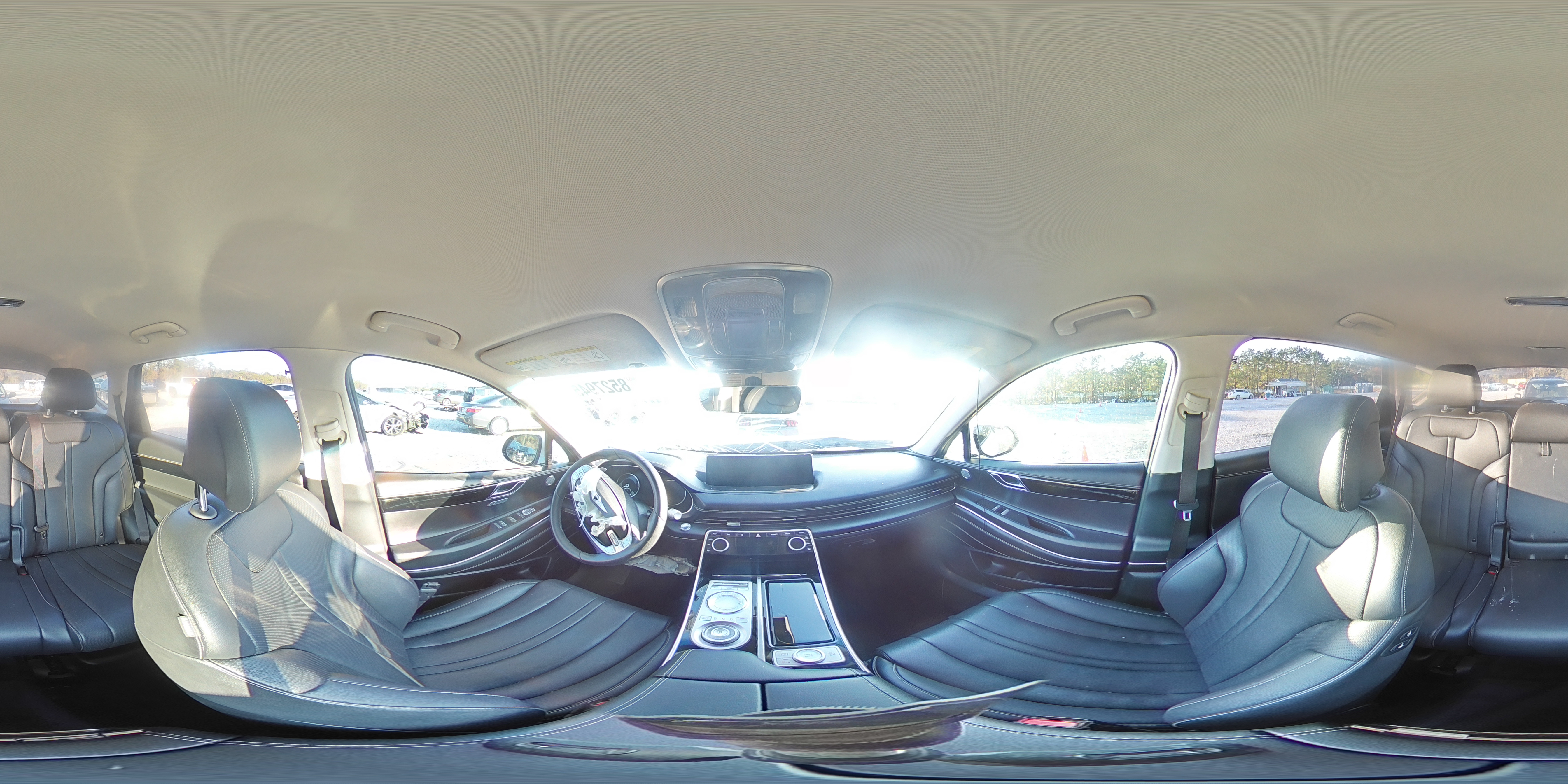 2022 Genesis GV80 - Image 15