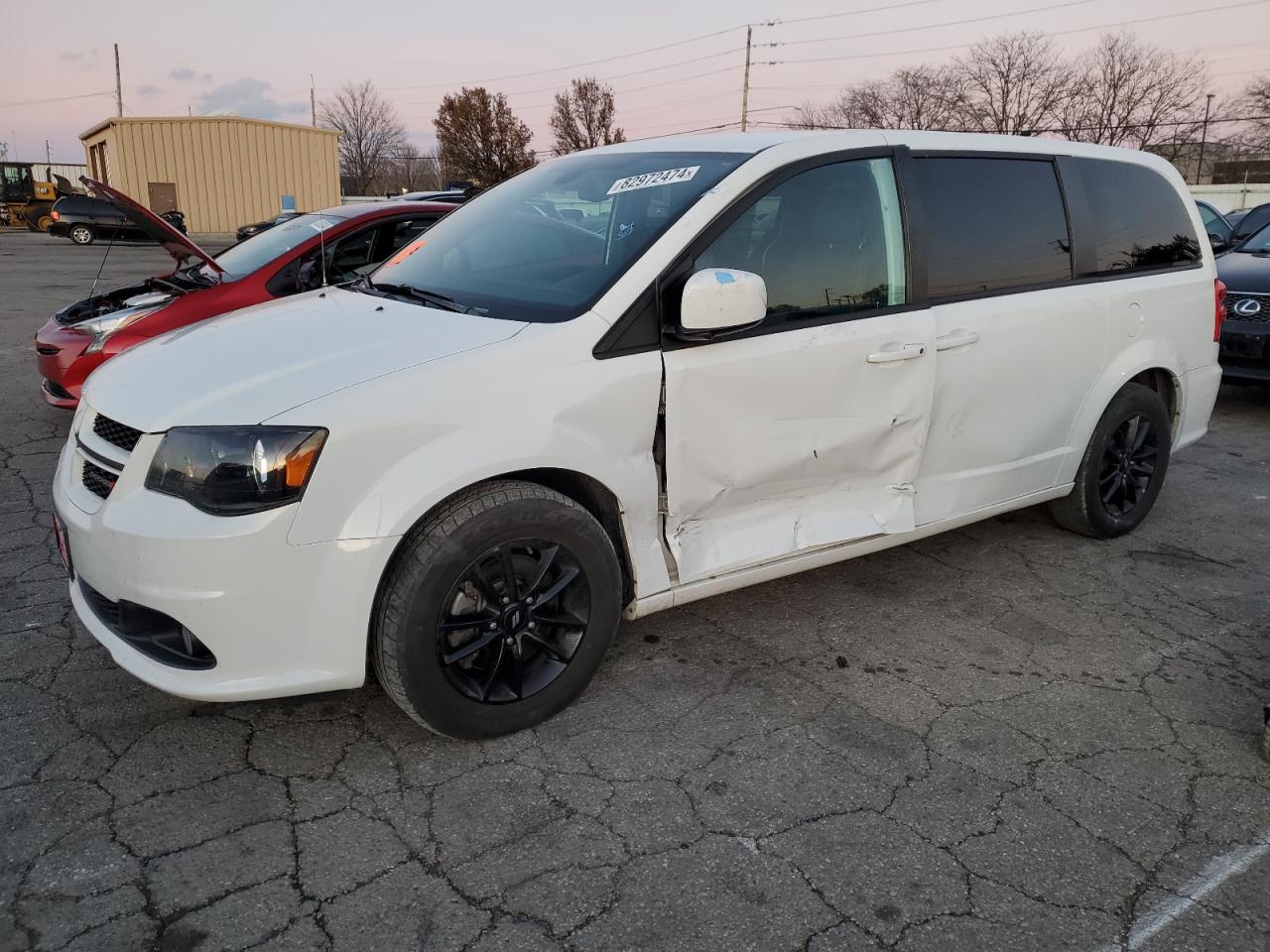 VIN 2C4RDGEG3KR670919 2019 DODGE CARAVAN no.1