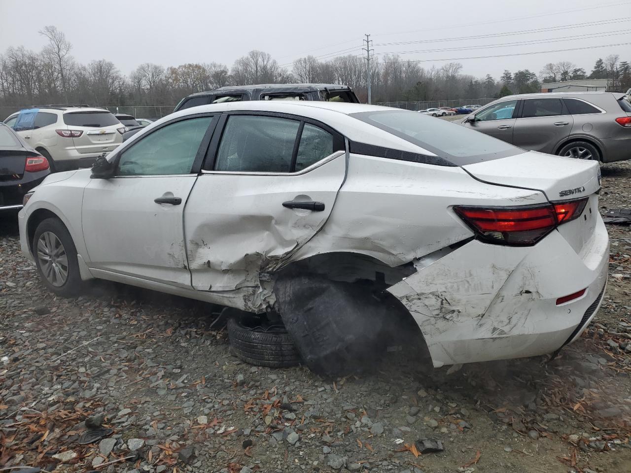 2024 Nissan Sentra - Image 2