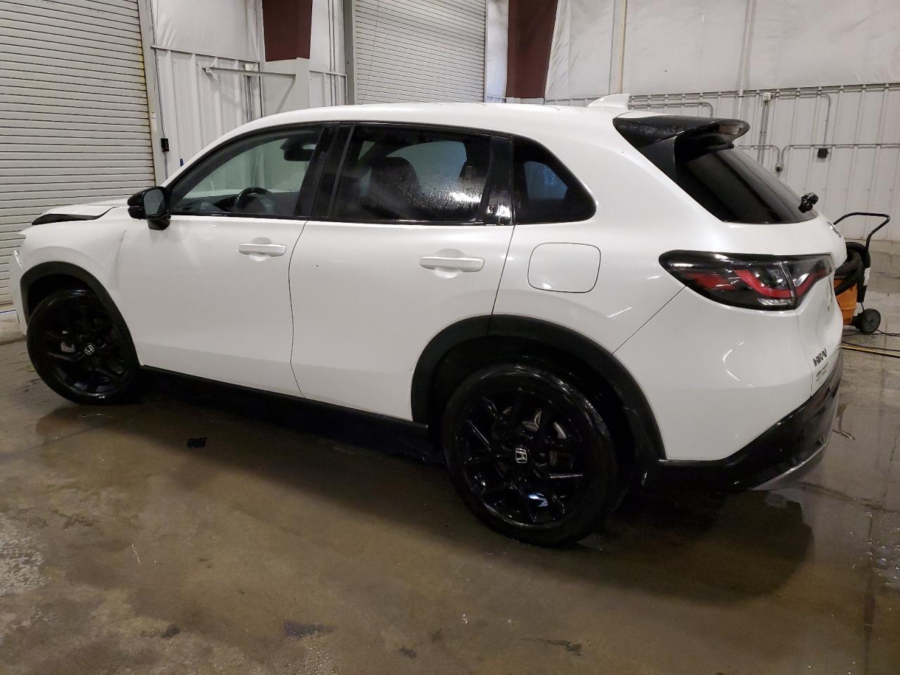 2023 Honda HR-V - Image 2