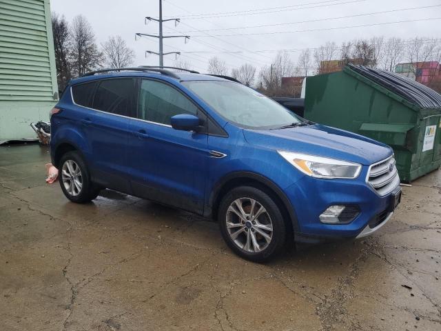  FORD ESCAPE 2018 Granatowy