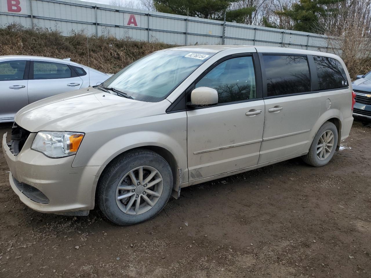 2015 Dodge Caravan - Image 1