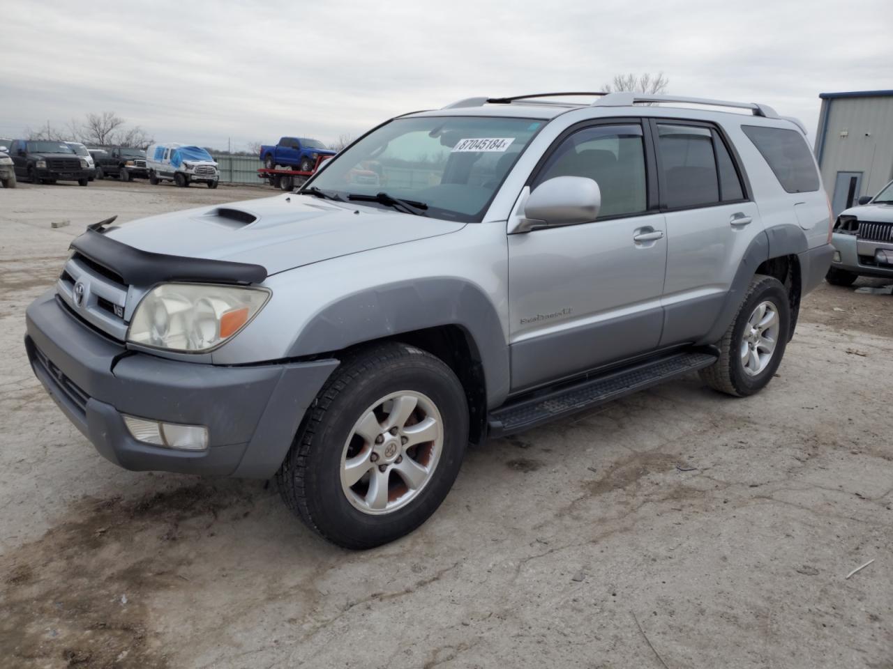 2003 Toyota 4Runner Sr5 продається в Kansas City, KS - Vandalism