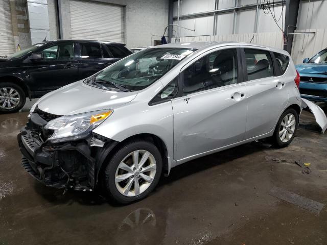  NISSAN VERSA 2015 Серебристый