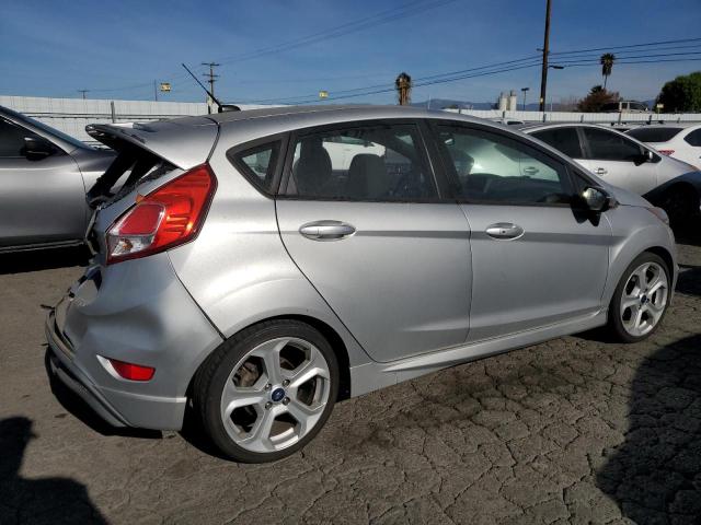  FORD FIESTA 2014 Silver