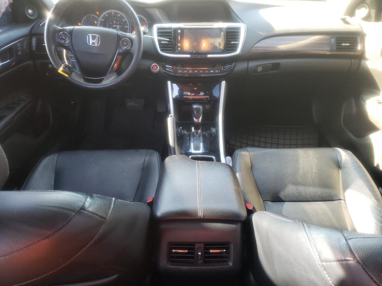 2016 Honda Accord - Image 8