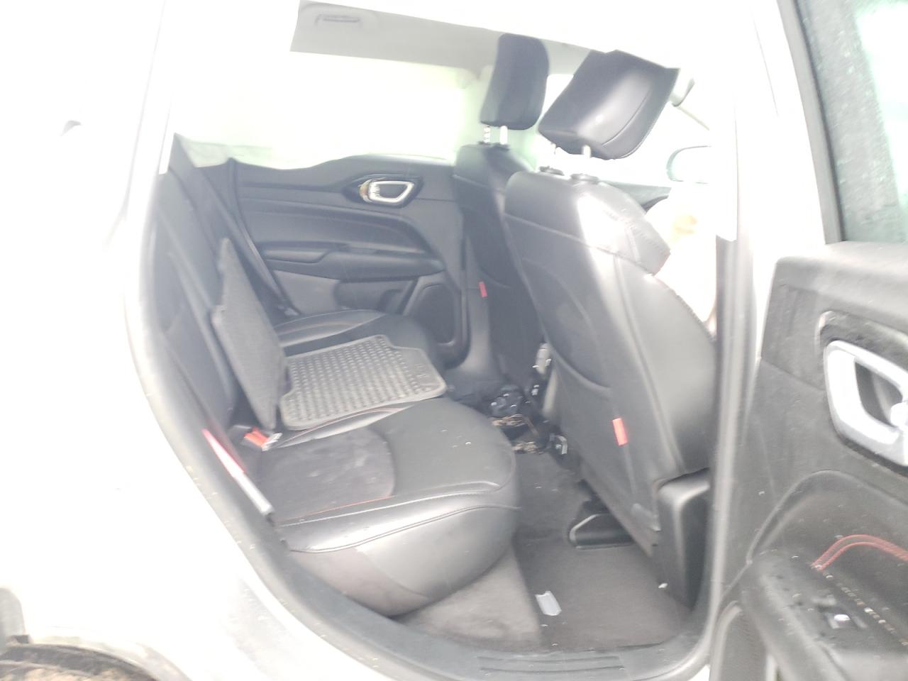 3C4NJDDB0NT238673 JEEP COMPASS 2022