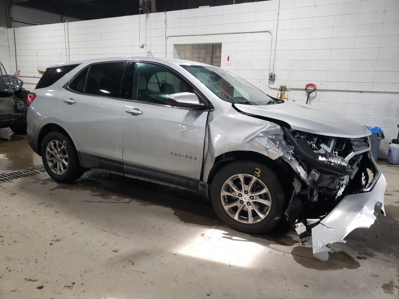 2020 Chevrolet Equinox - Image 4