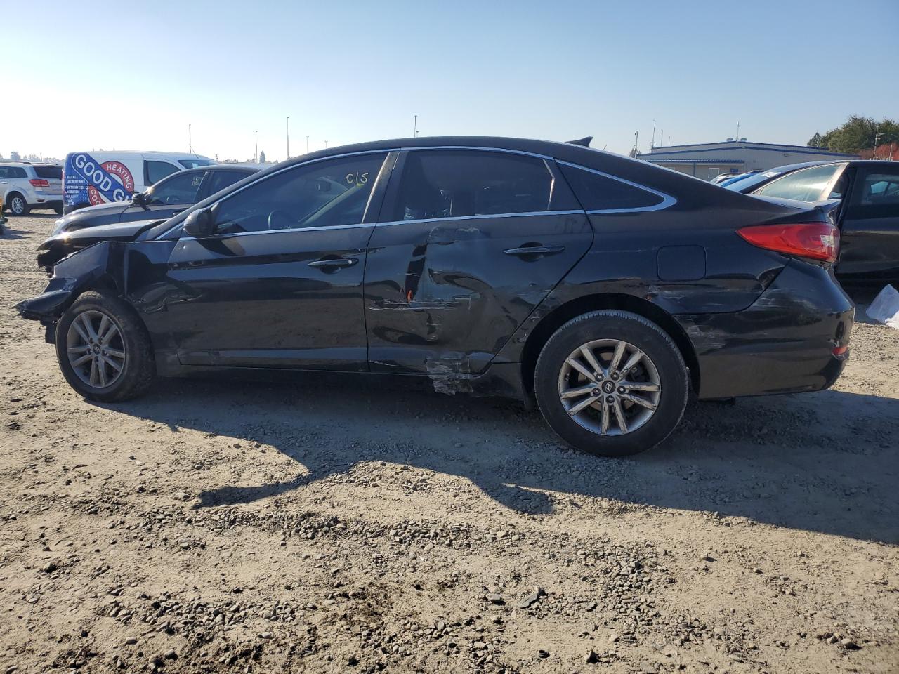 2015 Hyundai Sonata - Image 2