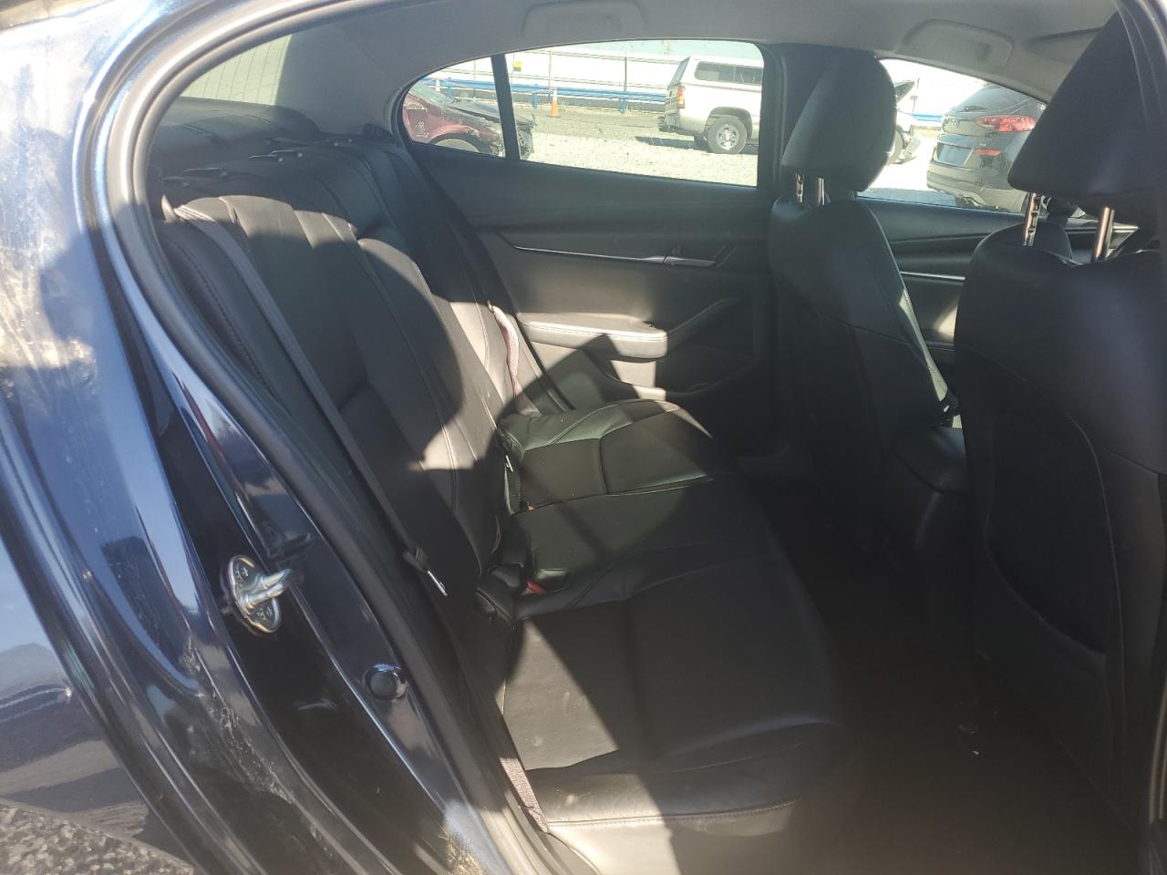 2021 Mazda 3 - Image 11