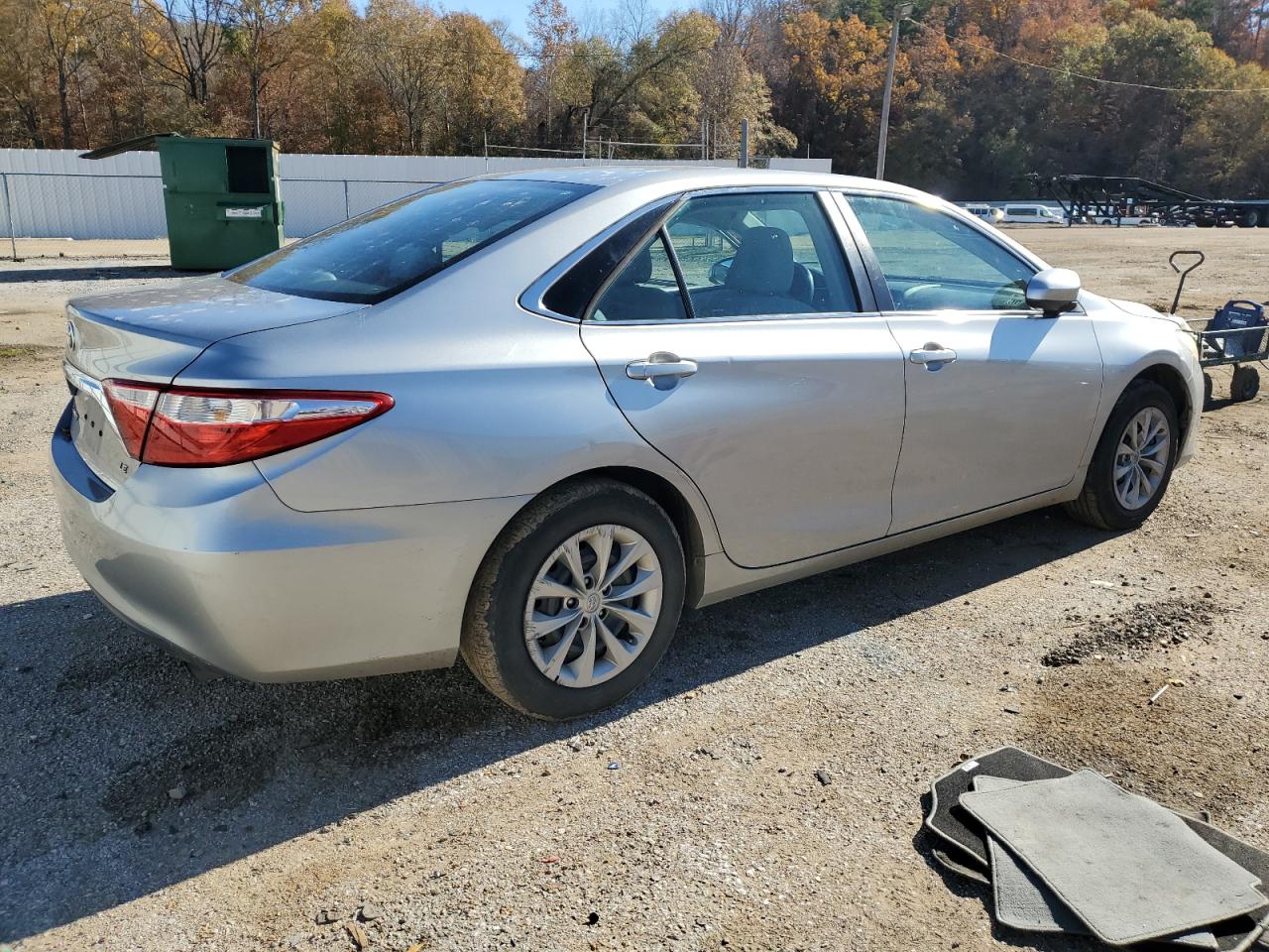 VIN 4T1BF1FK5GU178507 2016 TOYOTA CAMRY no.3