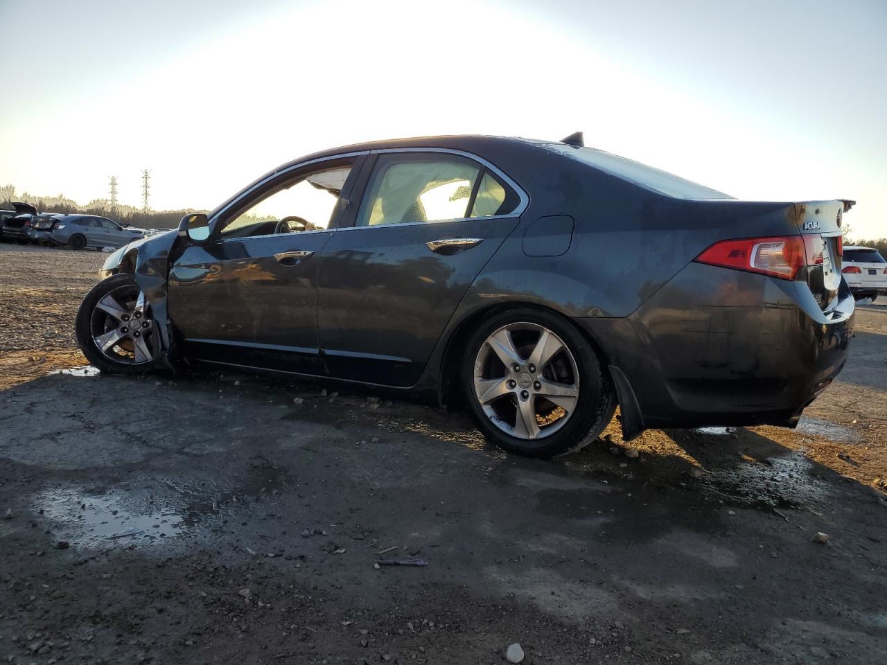 2011 Acura TSX - Image 2