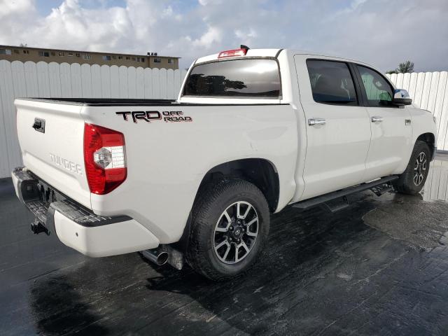  TOYOTA TUNDRA 2021 Белы