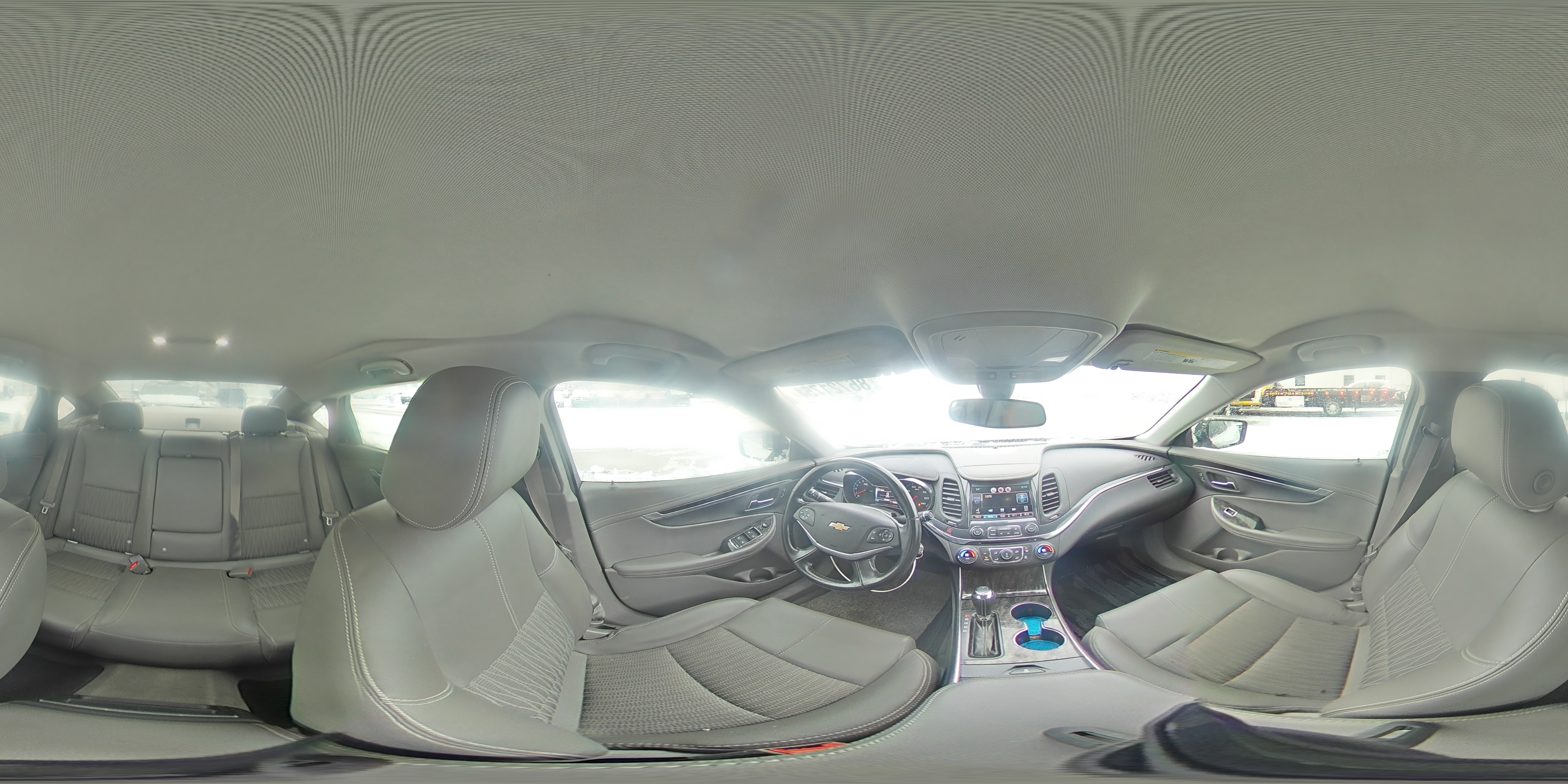 2015 Chevrolet Impala - Image 12
