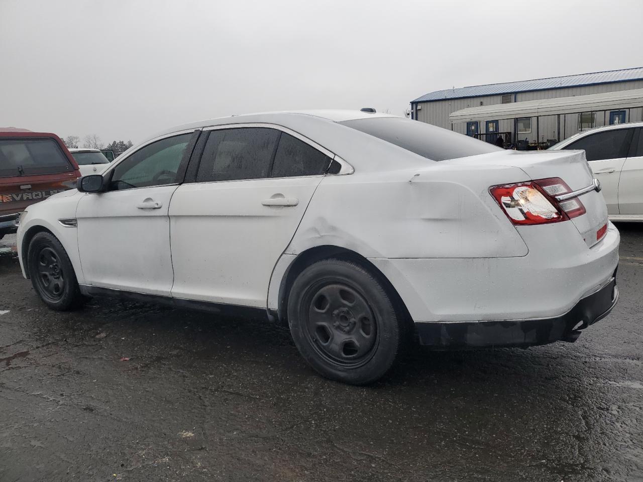 2014 Ford Taurus - Image 2
