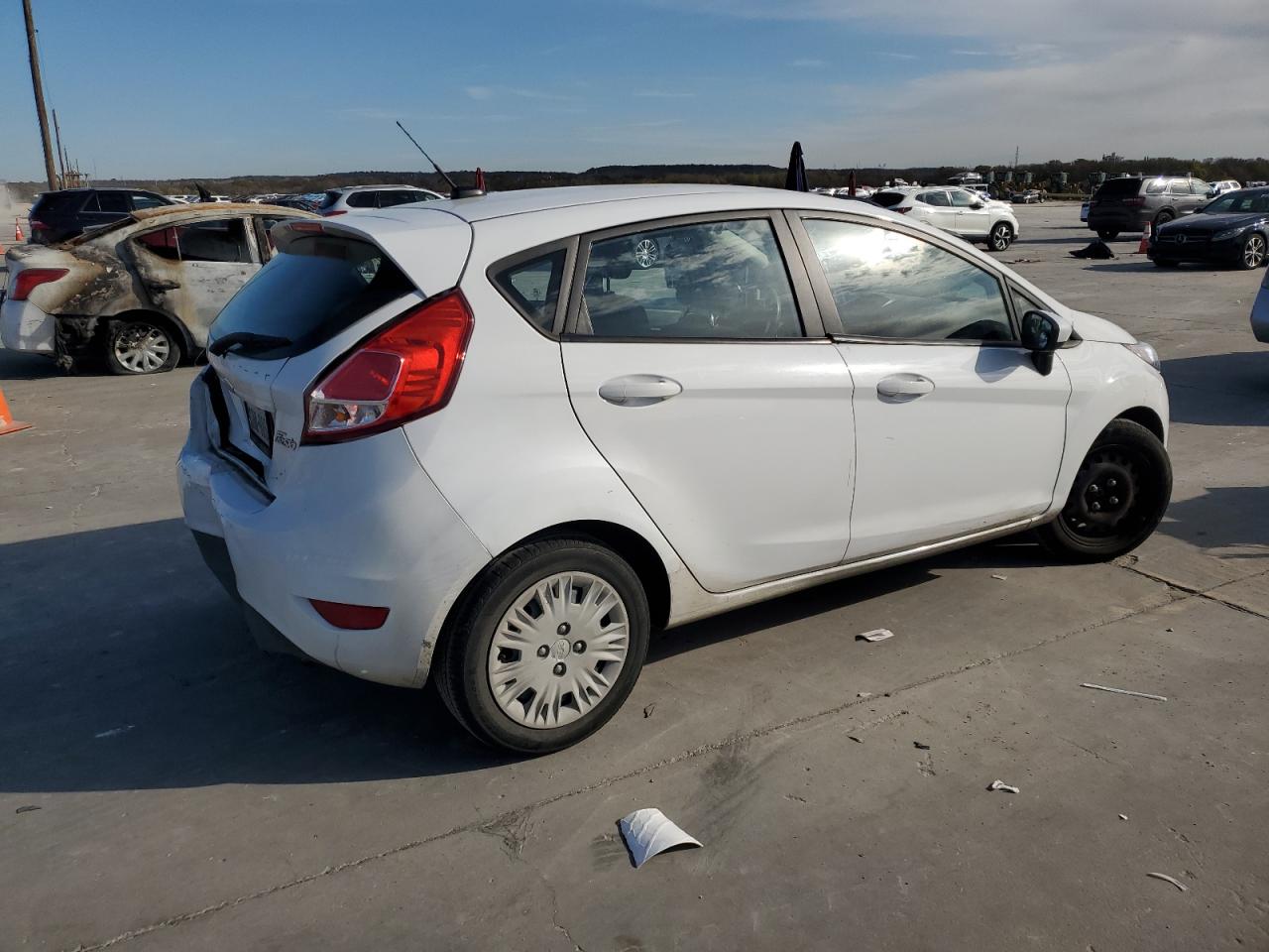 3FADP4TJ9GM169942 FORD FIESTA 2016