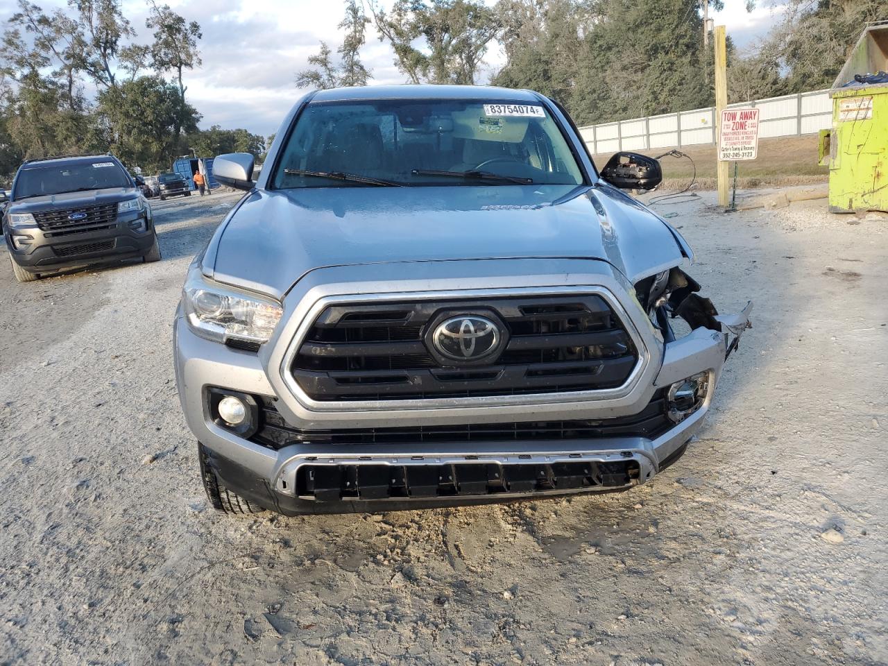 VIN 5TFAZ5CN4JX056448 2018 TOYOTA TACOMA no.5