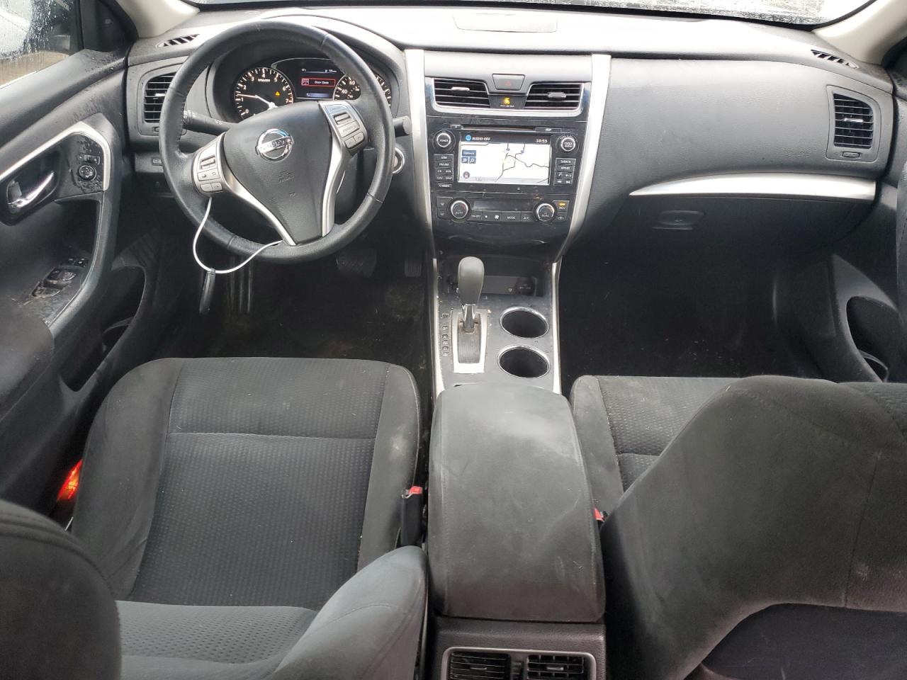 2015 Nissan Altima - Image 8