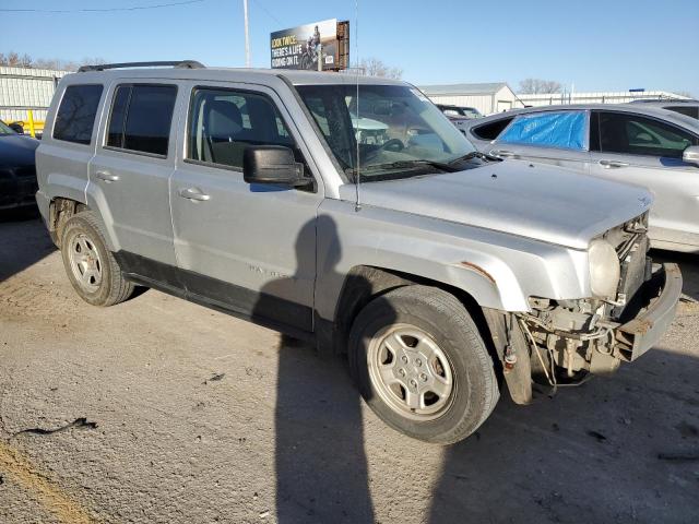  JEEP PATRIOT 2012 Srebrny