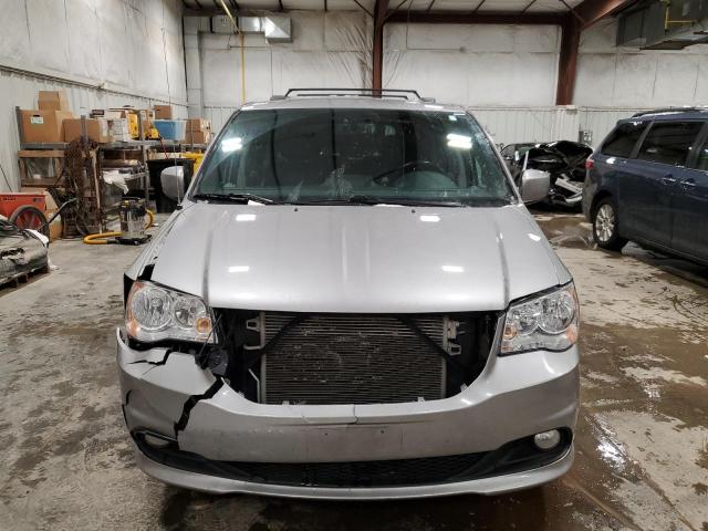  DODGE CARAVAN 2017 Srebrny