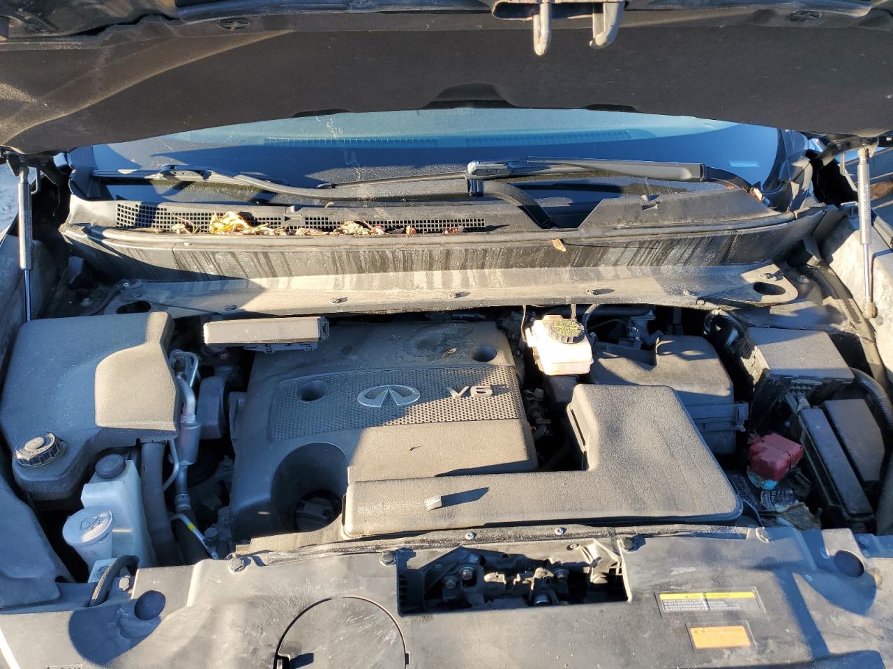 2015 Infiniti QX60 - Image 12