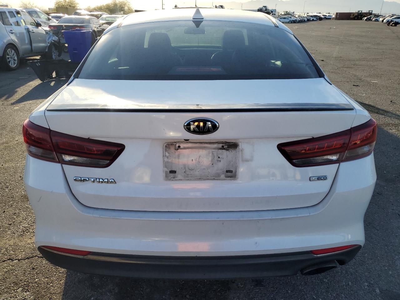 2017 Kia Optima Lx VIN: 5XXGT4L14HG168932 Lot: 85735284