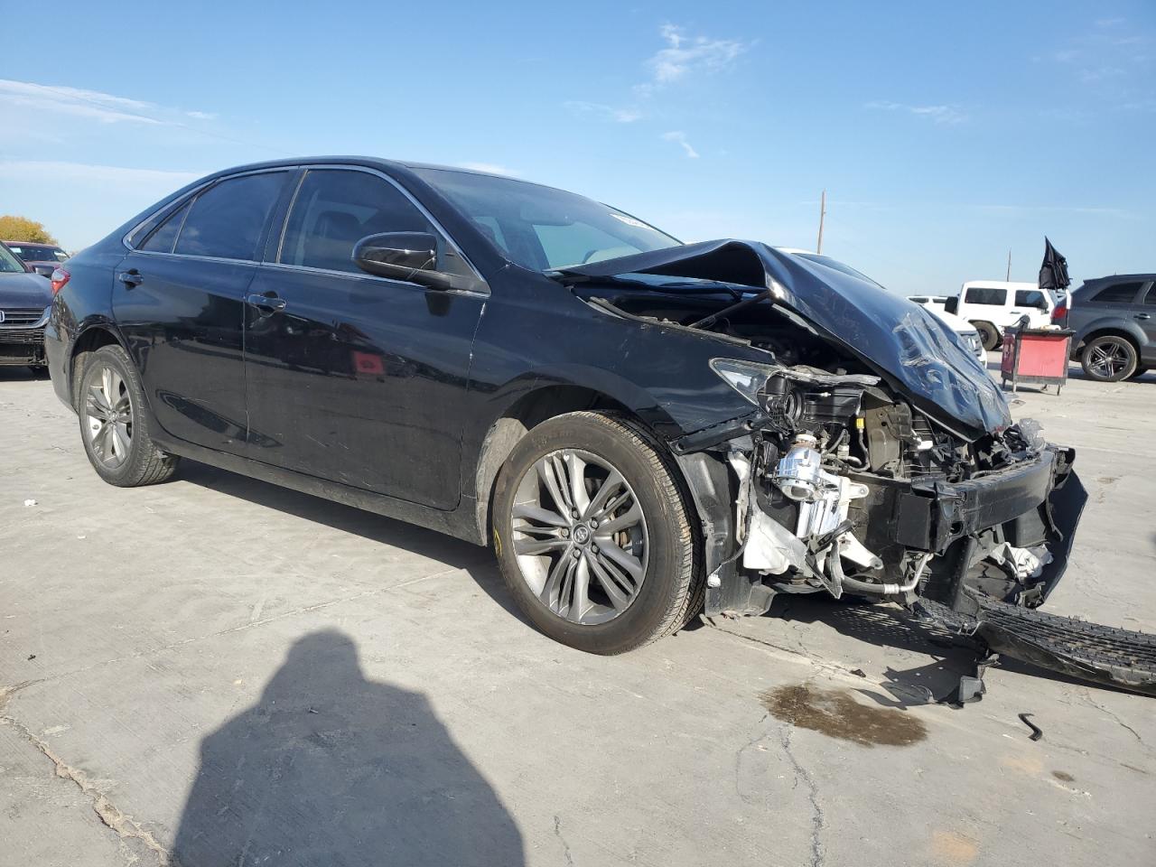 VIN 4T1BF1FKXHU320173 2017 TOYOTA CAMRY no.4