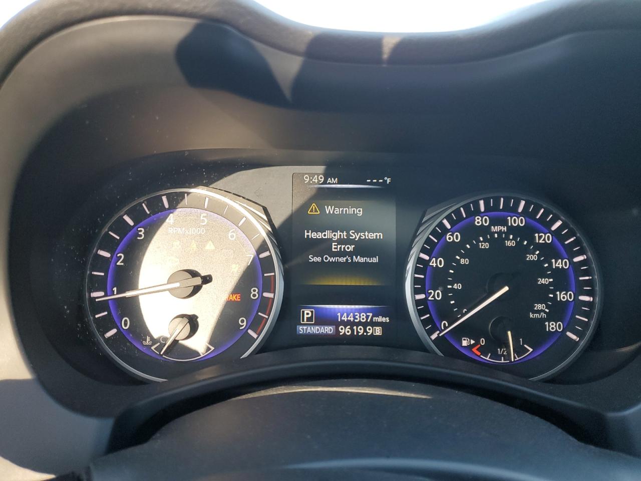 2014 Infiniti Q50 - Image 9