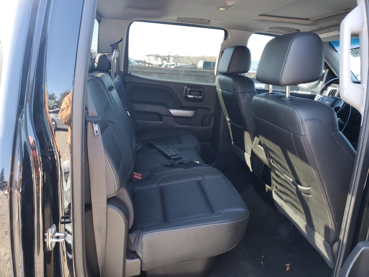 2018 Chevrolet Silverado - Image 10