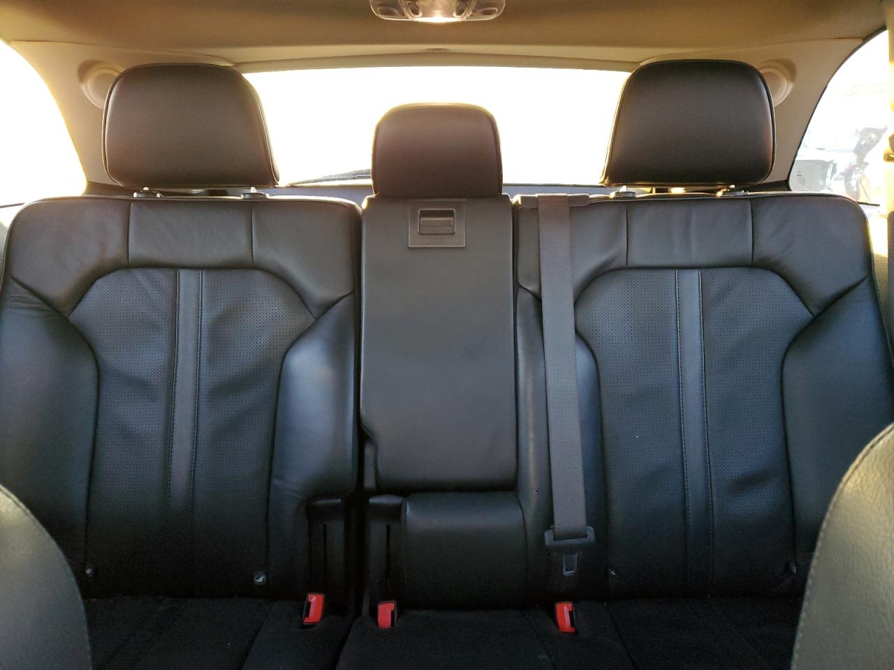 2013 Lincoln MKX - Image 10