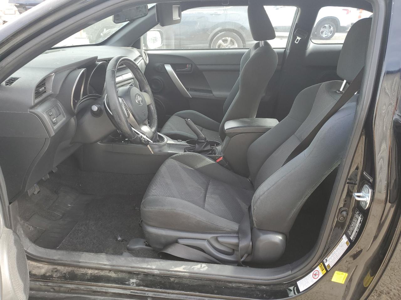 2011 Toyota tC - Image 7