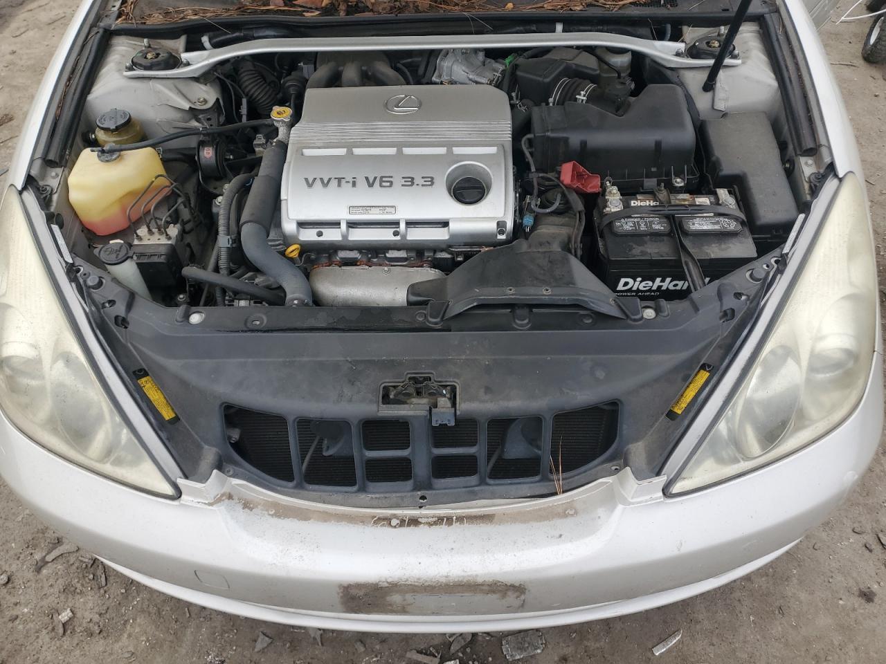 2005 Lexus ES - Image 11