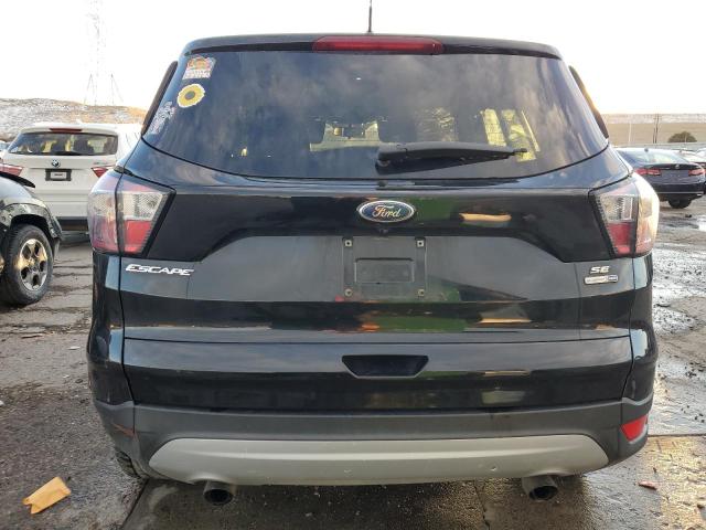  FORD ESCAPE 2017 Czarny