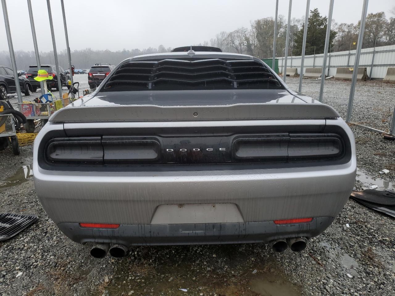 2015 Dodge Challenger - Image 6