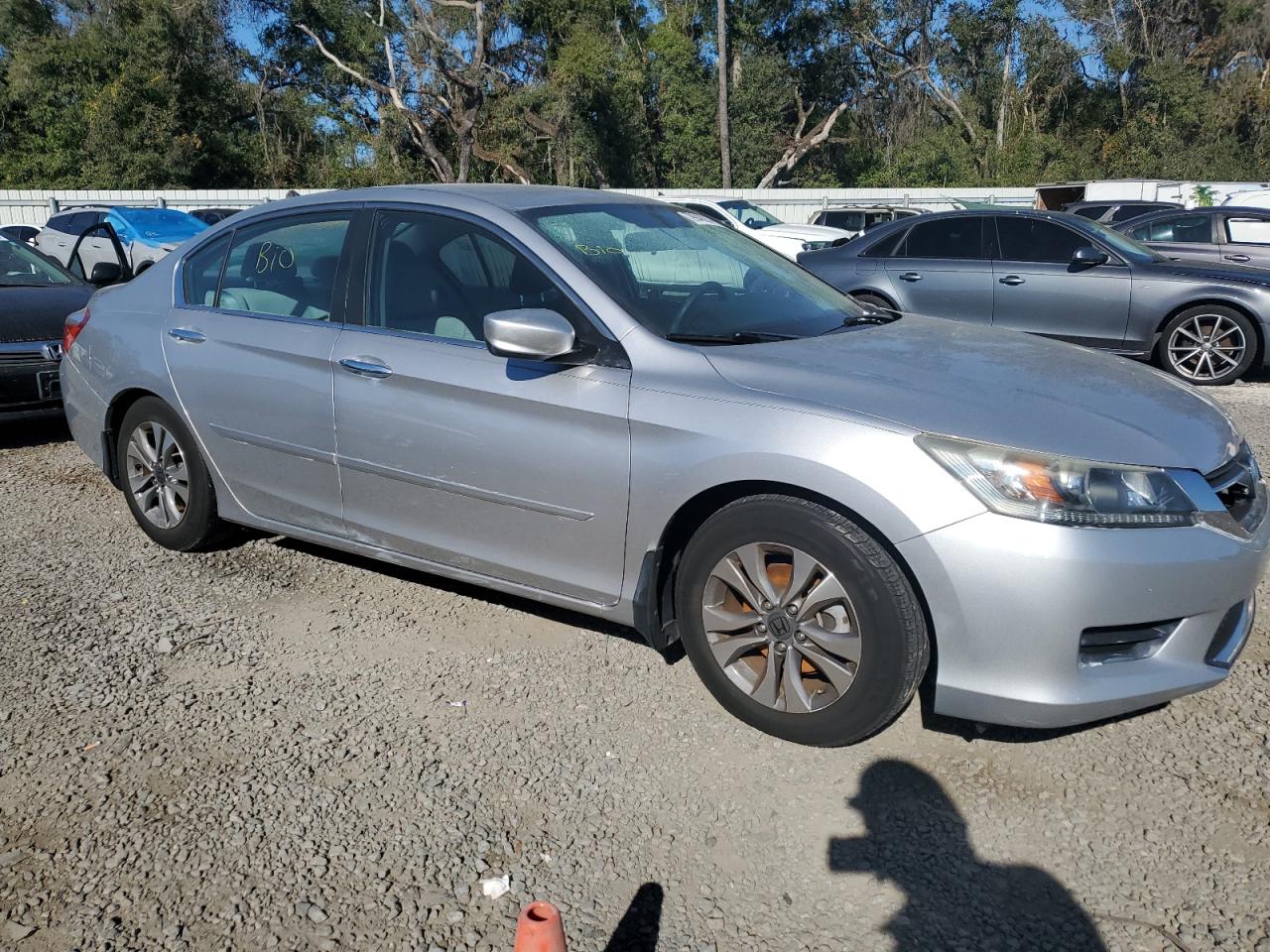 VIN 1HGCR2F36FA063091 2015 HONDA ACCORD no.4