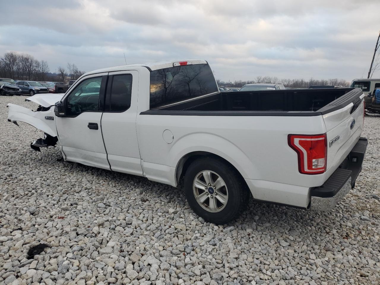 VIN 1FTEX1C84GFC56917 2016 FORD F-150 no.2