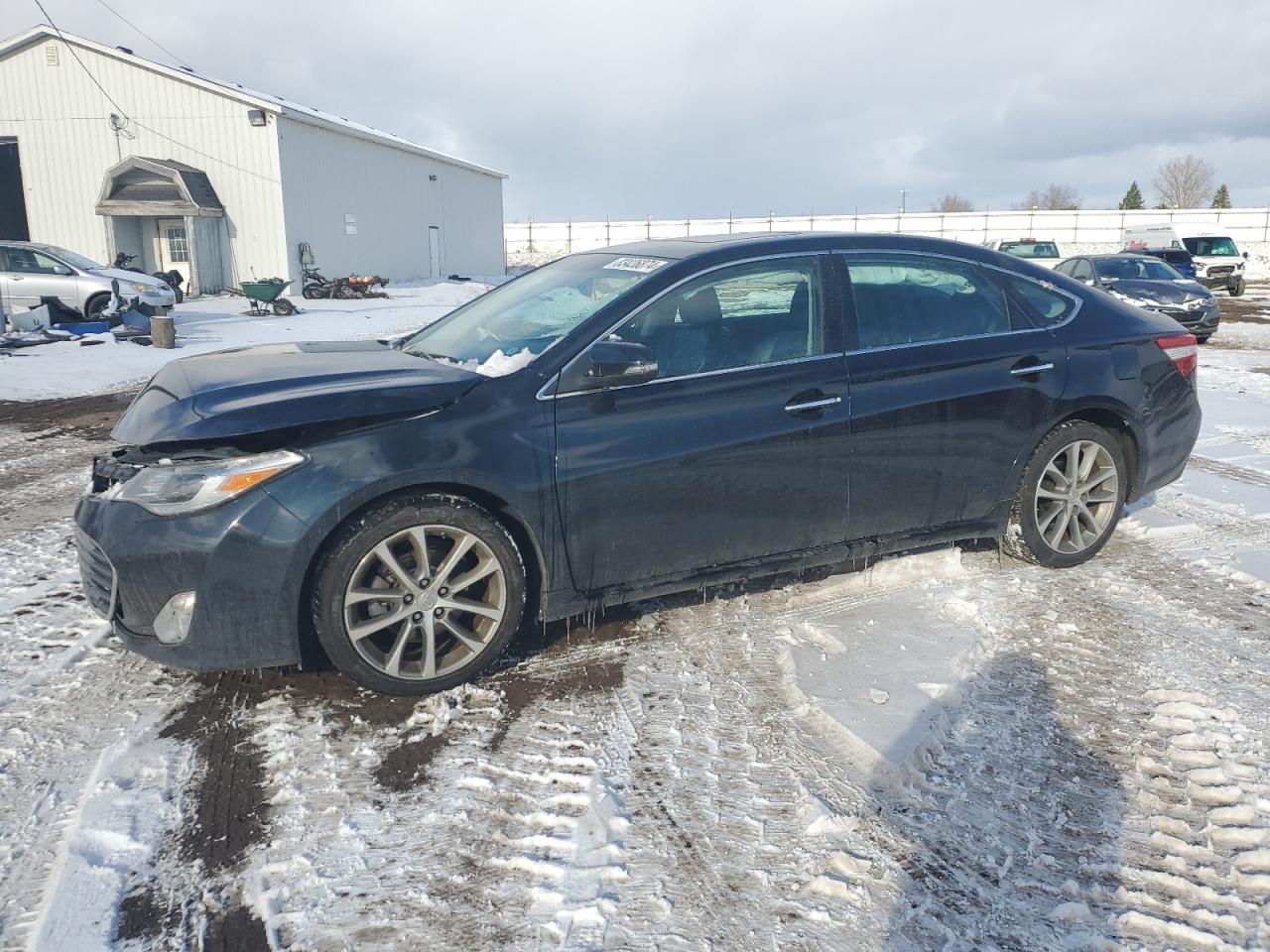 2015 TOYOTA AVALON