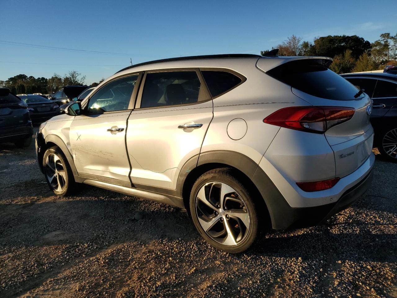 VIN KM8J3CA23GU192218 2016 HYUNDAI TUCSON no.2