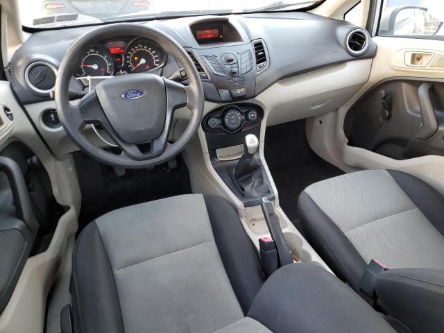  FORD FIESTA 2013 Silver