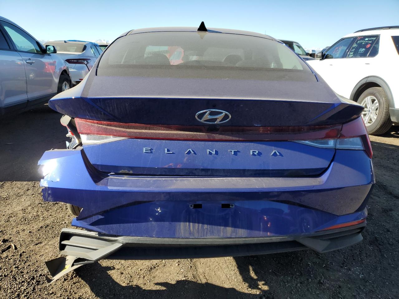 2023 Hyundai Elantra - Image 6