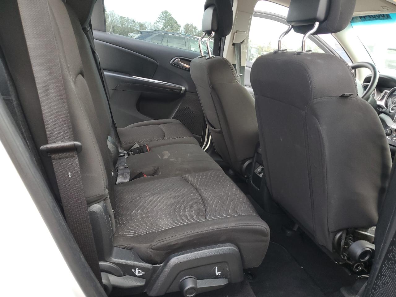 2015 Dodge Journey - Image 12