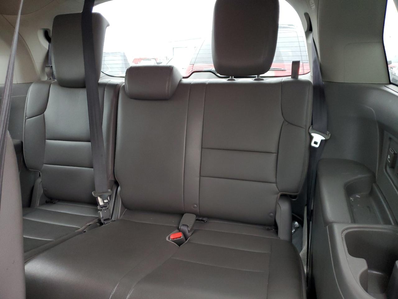 2013 Honda Odyssey - Image 10