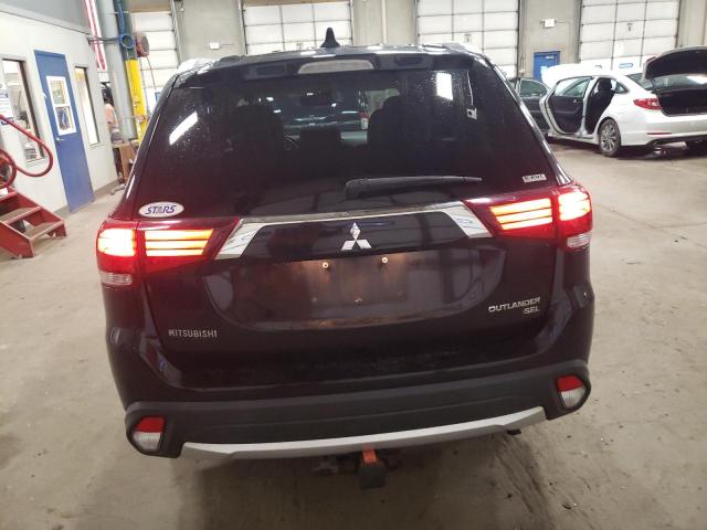  MITSUBISHI OUTLANDER 2018 Czarny