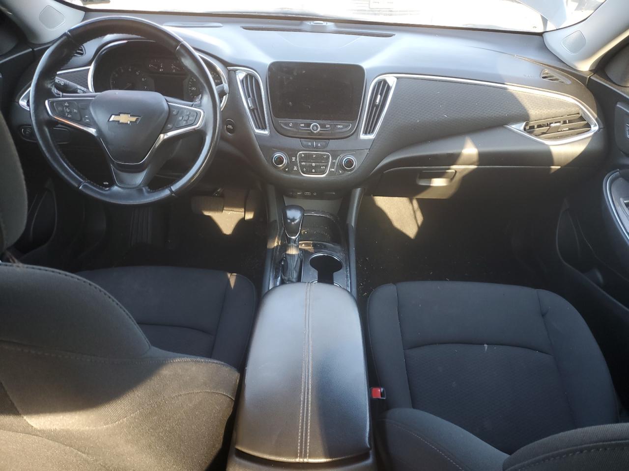 2021 Chevrolet Malibu - Image 8